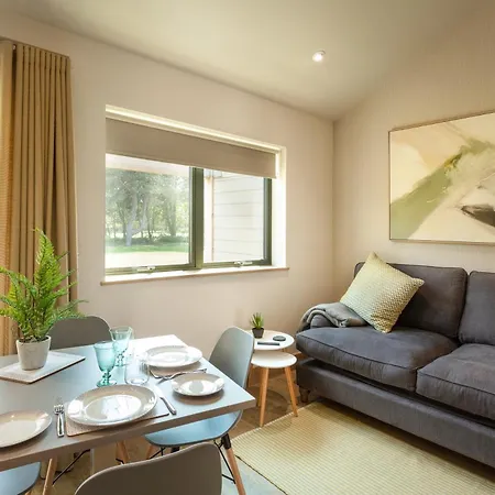 Les Ormes 5* سات بريلاد