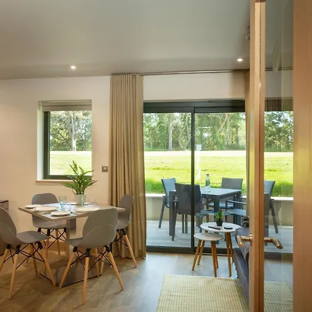 منتجع Les Ormes