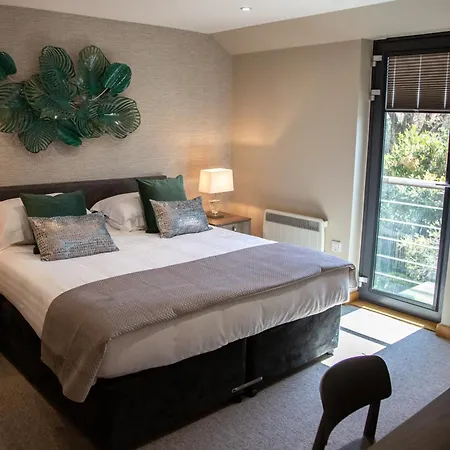 Les Ormes منتجع