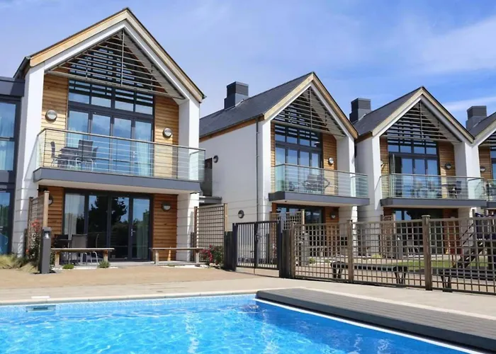 Les Ormes Station touristique 5*